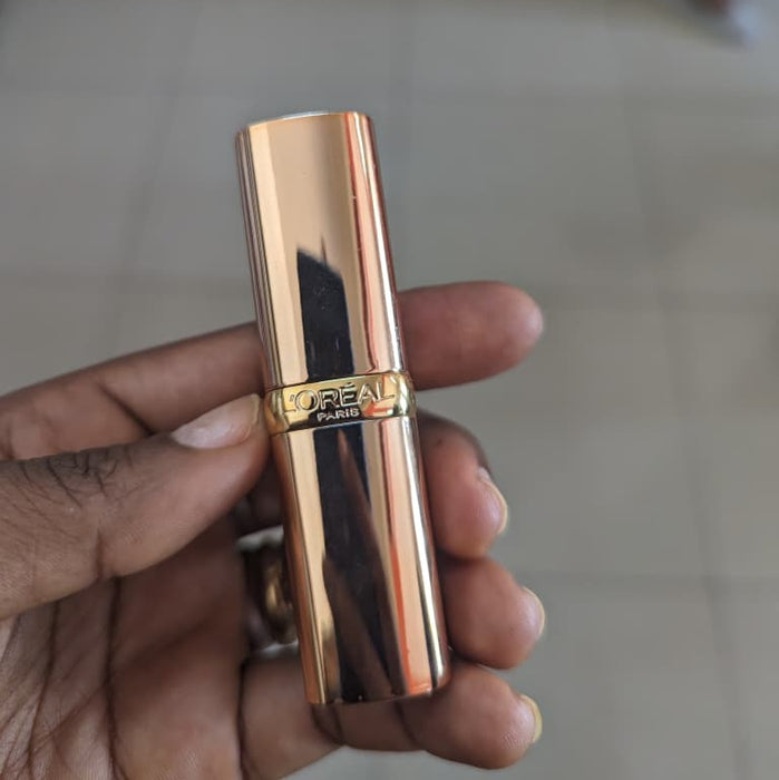 L'Oréal Paris Dark Red Lipstick