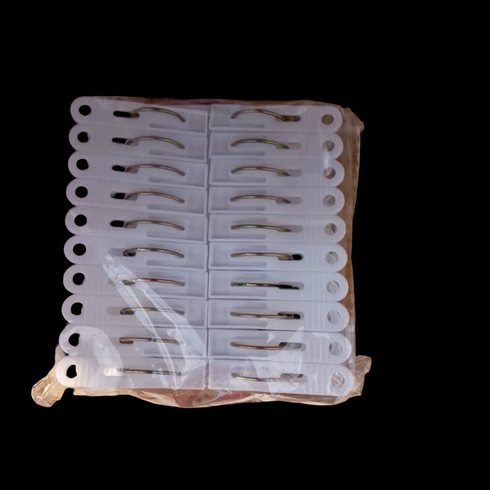 Plastic Clothes Pegs