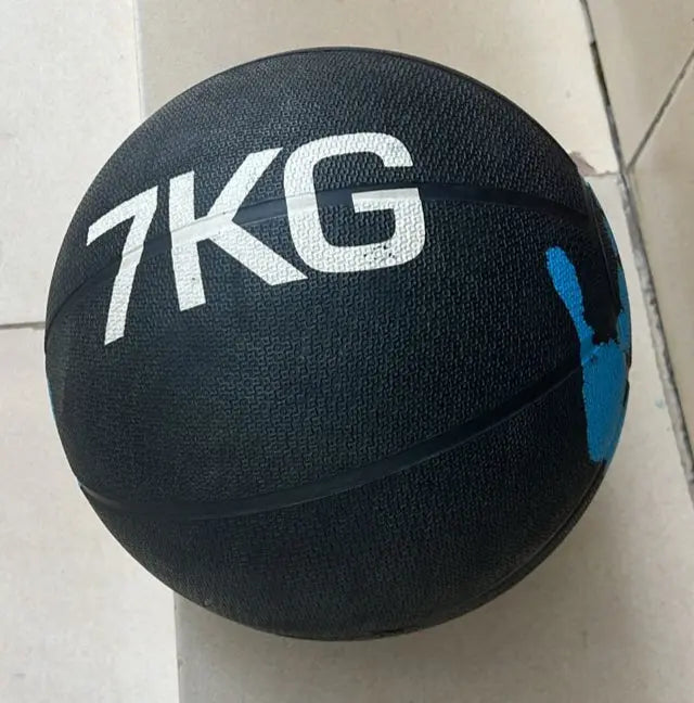 7kg or 10kg Medicine Ball Weights Murukali.com