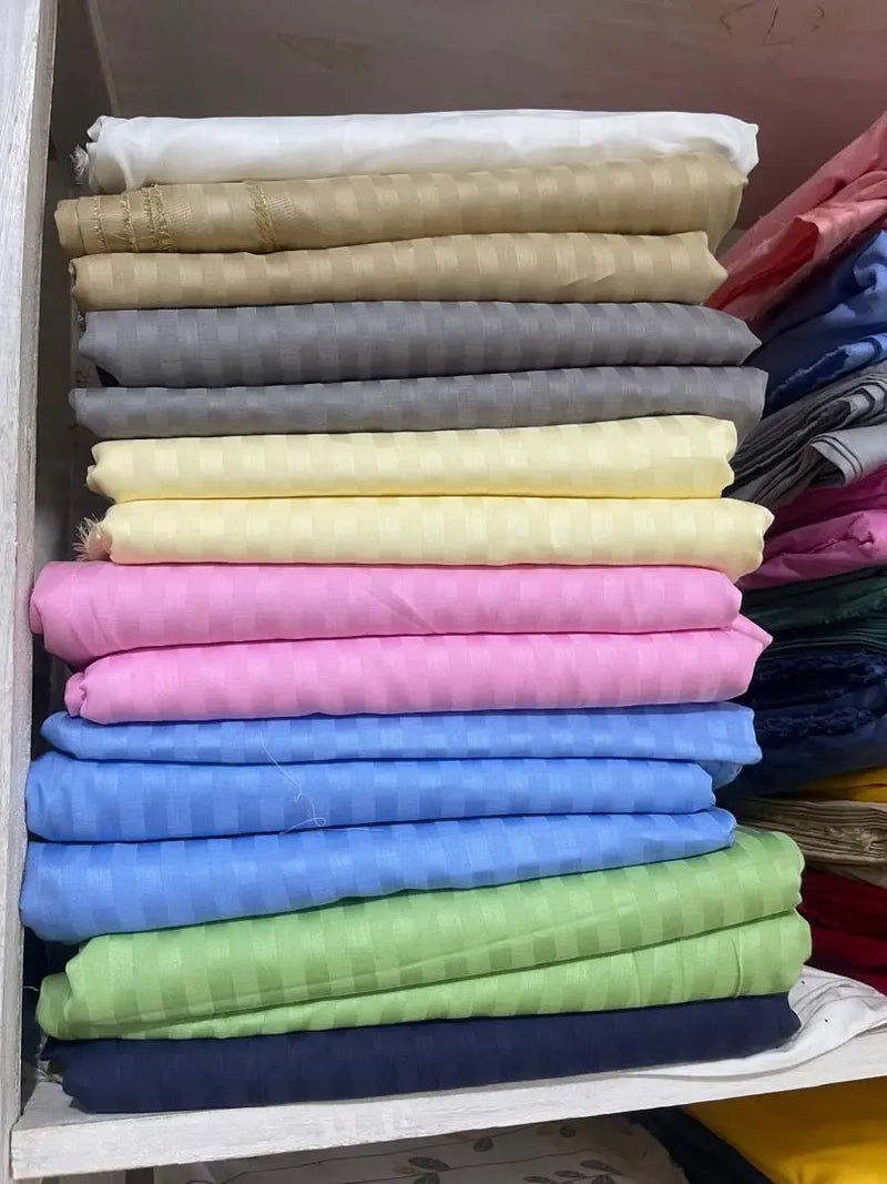 A set of Duvet Cover, one fitted sheet, 4pillow ccovers 200x200 Excellent Store Rwanda