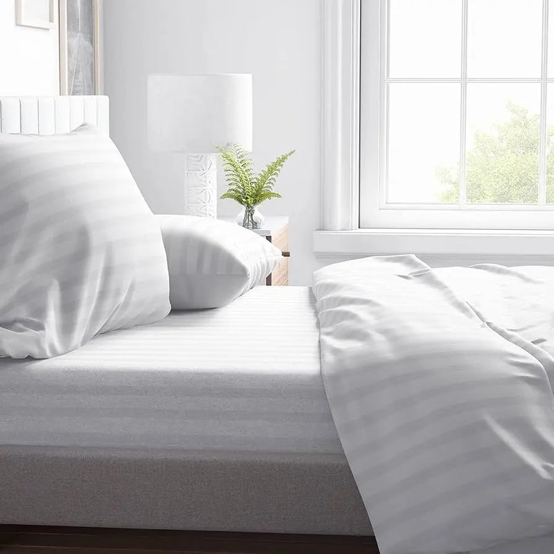 A set of Duvet Cover, one fitted sheet, 4pillow ccovers 200x200 Excellent Store Rwanda