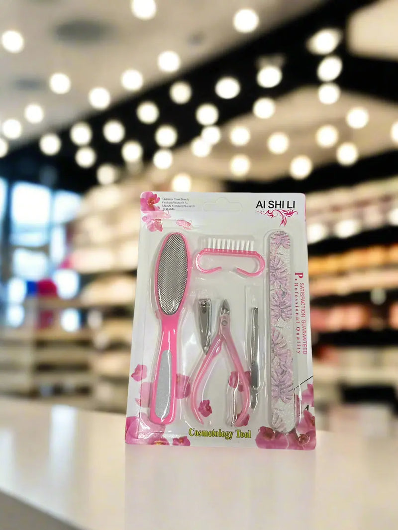 Ai Shi Li 4-Piece Manicure & Pedicure Set - Professional Cosmetology Tool Murukali.com