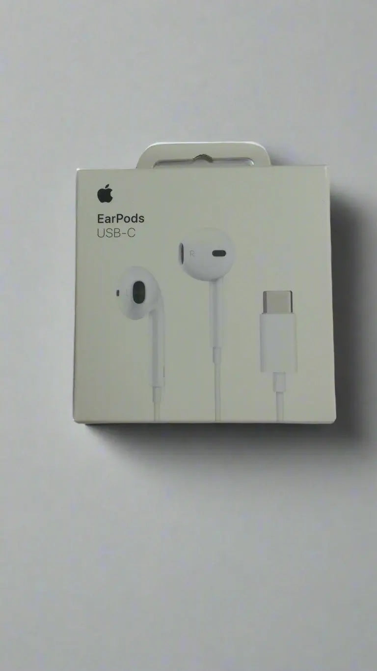 Apple EarPods – Premium Sound and Comfort Elite Digital