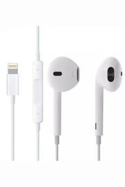 Apple Earpods With Lightning Connector murukali.com