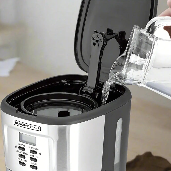 BLACK+DECKER 900W 12-Cup Programmable Coffee Maker Murukali.com