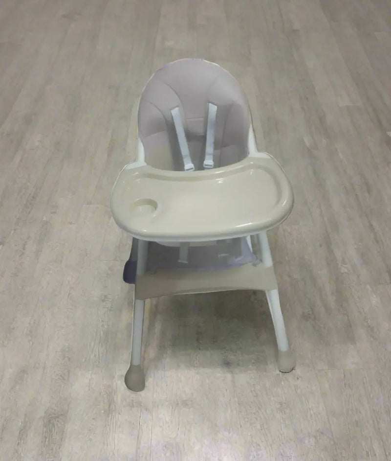 Baby Feeding High Chair with Safety Straps and Detachable Tray Murukali.com