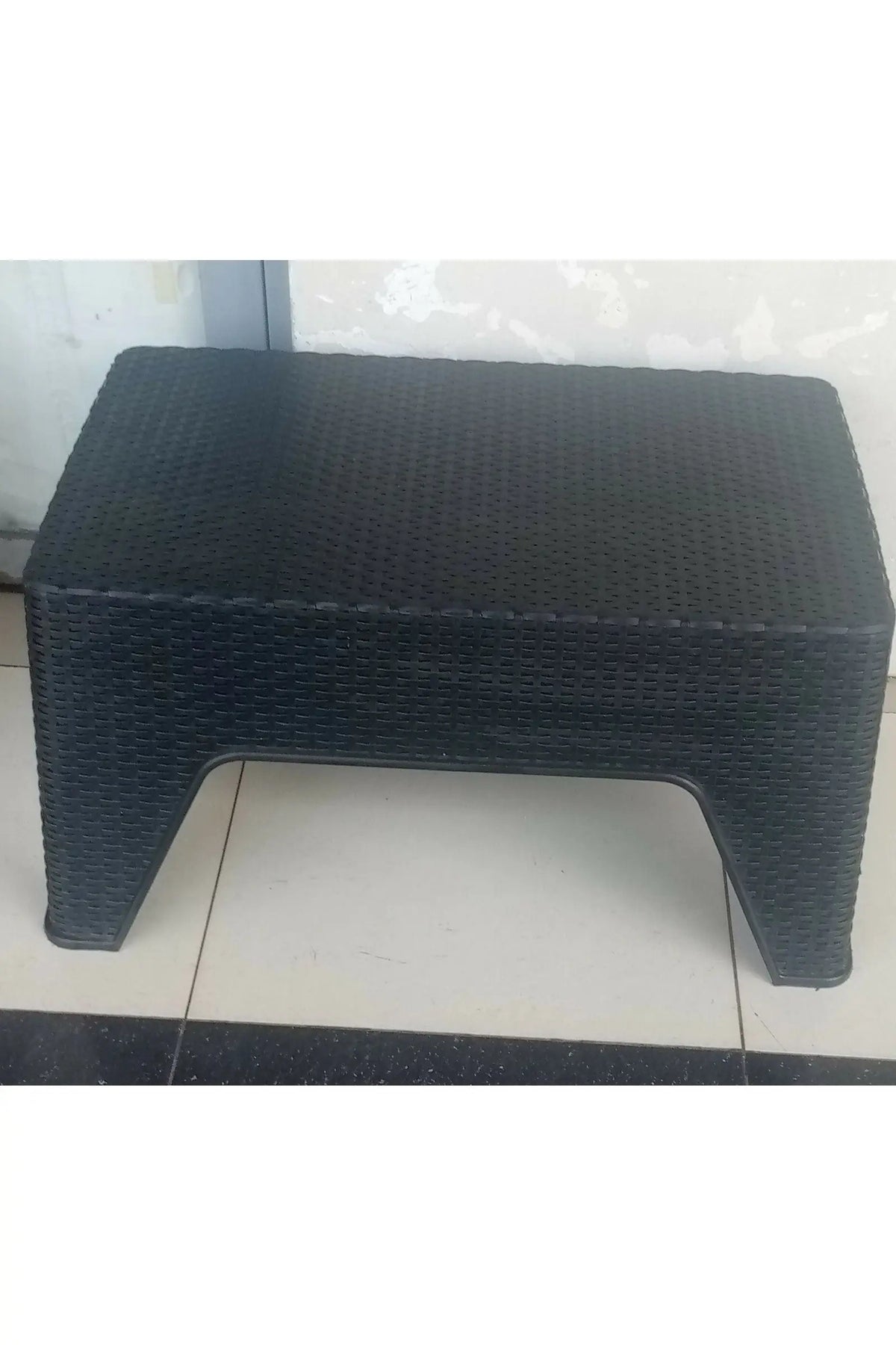 Big Plastic Table - Murukali.com