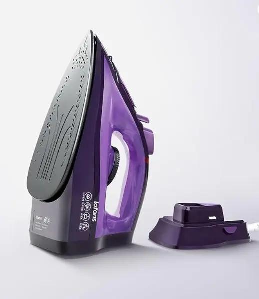 DSP Steam Iron Model KD1352 Murukali.com