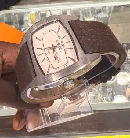 Diesel Watch DZ 2060 Model Murukali.com