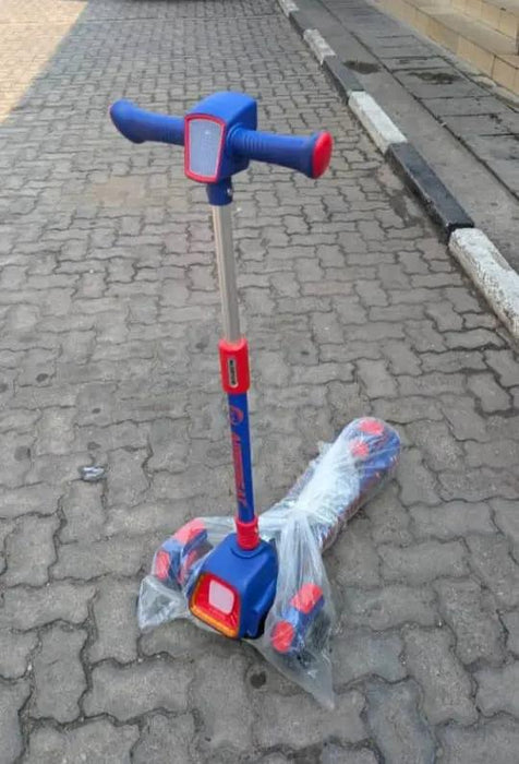 Flash Kids 3-Wheel Kick Scooter with Light-Up Wheels Murukali.com