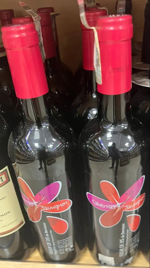 Fleur De Lys Cabernet Sauvignon Red Wine - 750ml Murukali.com