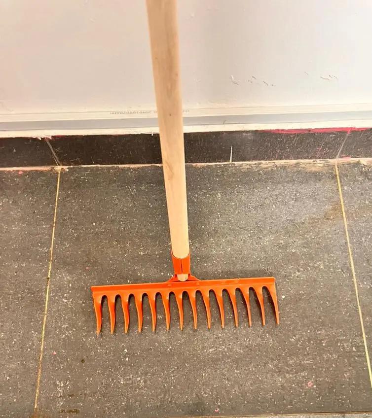 Garden Rake with Wooden Handle Murukali.com