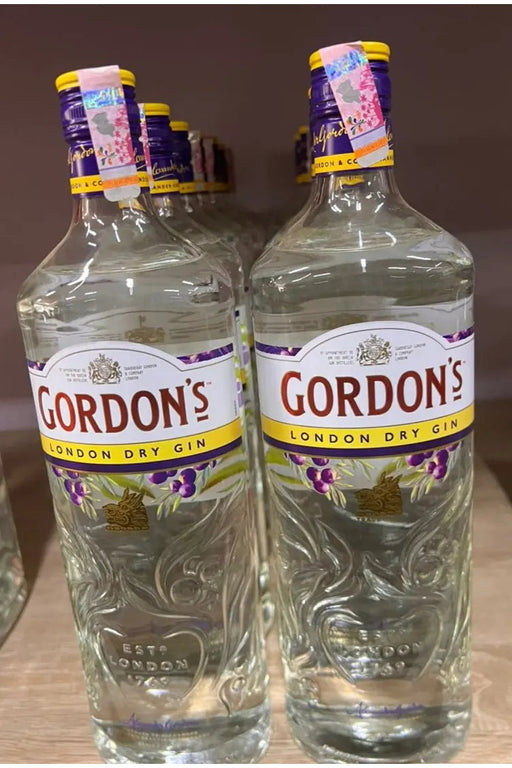 Gordon's London Dry Gin - 1L Classic Gin (37.5% ABV) Murukali.com