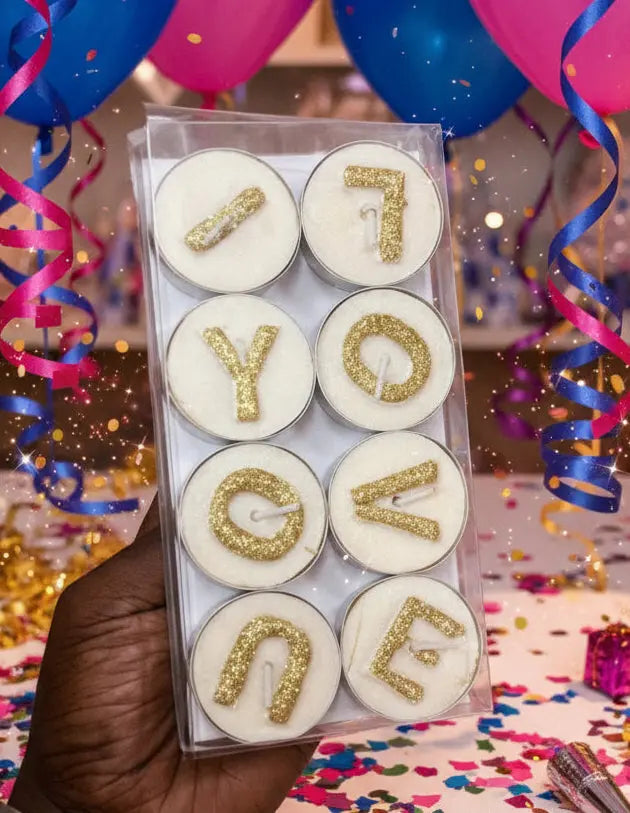 „ICH LIEBE DICH“ Teelichter mit Glitzerbuchstaben