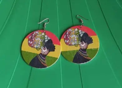 Pair of African-inspired Wooden Earrings Murukali.com