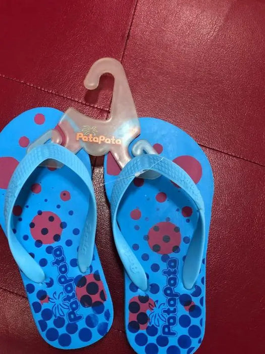 Patapata Colorful Blue Rubber Flipflops For Kids murukali.com