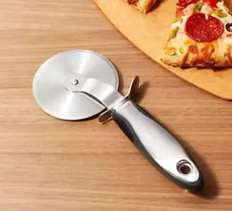 Pizza Cutter Stainless Steel Black Handle murukali.com