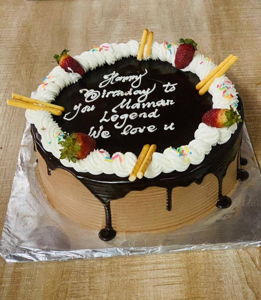 Pretty Chocolate Birthday Cake murukali.com