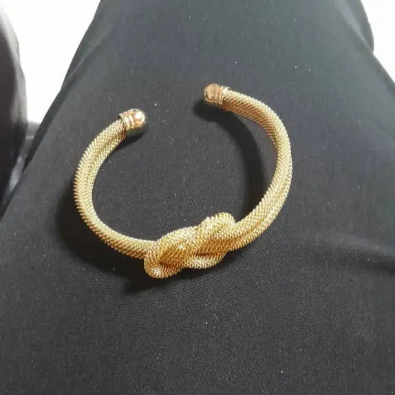 Quality Gold Plated Knotted Cuff Bangle Bracelet Maman Fatu