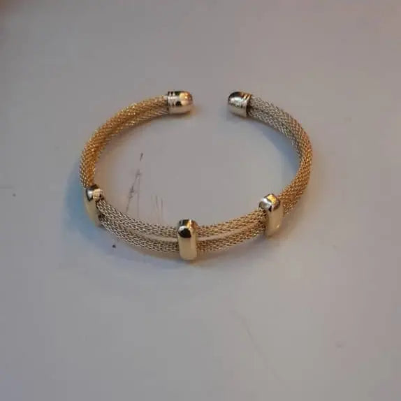 Quality Gold Stainless Steel Women Bracelets Jewelry Murukali.com