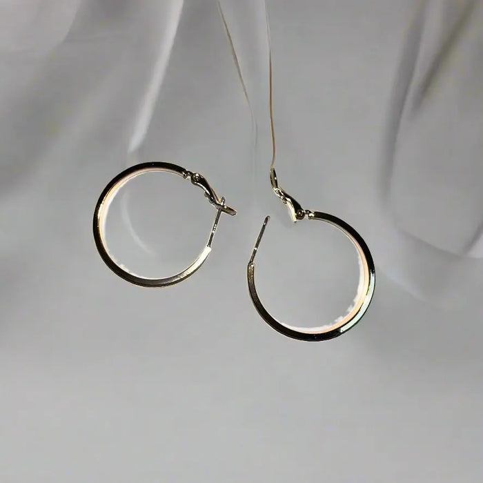 Sleek Gold-Toned Hoop Earrings Maman Fatu