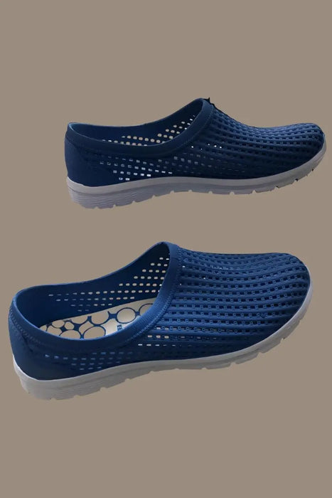 Unisex Comfy Rubber Navyblue Closed Shoes for Adults murukali.com