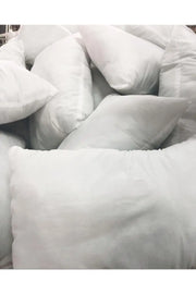 WHITTE PILLOW murukali.com