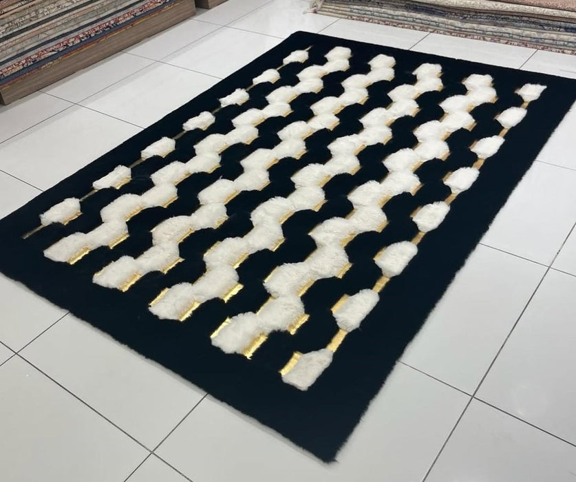 Luxury Modern Area Rug – Black with White Wavy Texture and Gold Accents 1.20M-1.80M