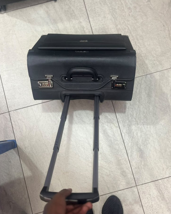 Black Rolling Pilot Case