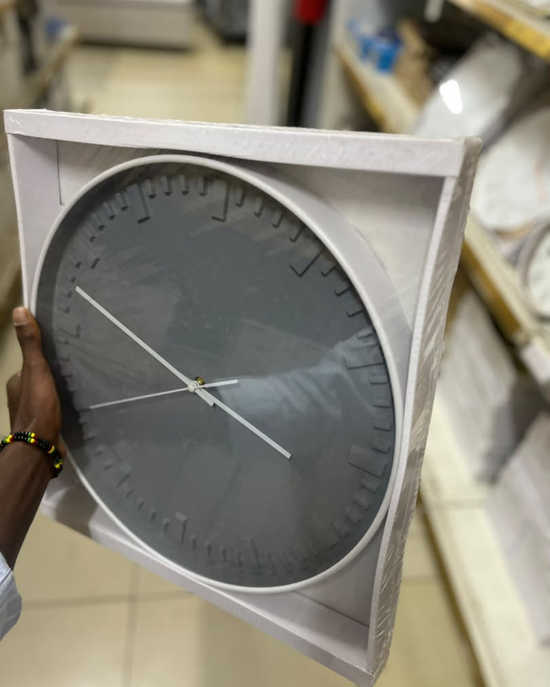 Modern Round Wall Clock - Grey & White