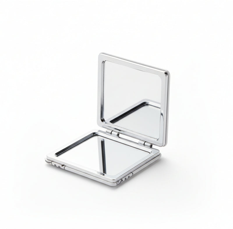 Sanrio Pochacco Compact Mirror – Cute Portable Beauty Mirror