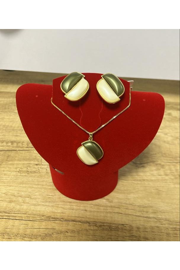 Viennois Two-Tone Resin Bead Pendant Necklace & Earrings Set
