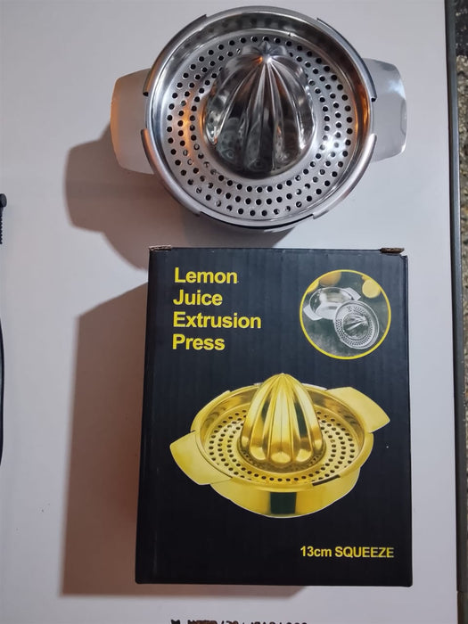 Stainless Steel Manual Citrus Juicer – Lemon & Lime Squeezer