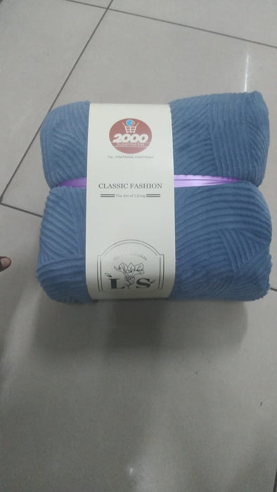 Classic Fashion Soft & Natural Ribbed Fleece Blanket 2*2.5CM