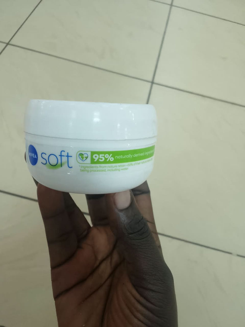 NIVEA Soft Refreshingly Soft Moisturizing Cream 75ML