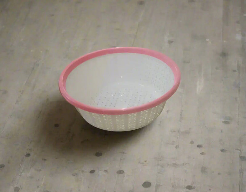 White Plastic Kitchen Strainer Basket with Pink Rim Murukali.com
