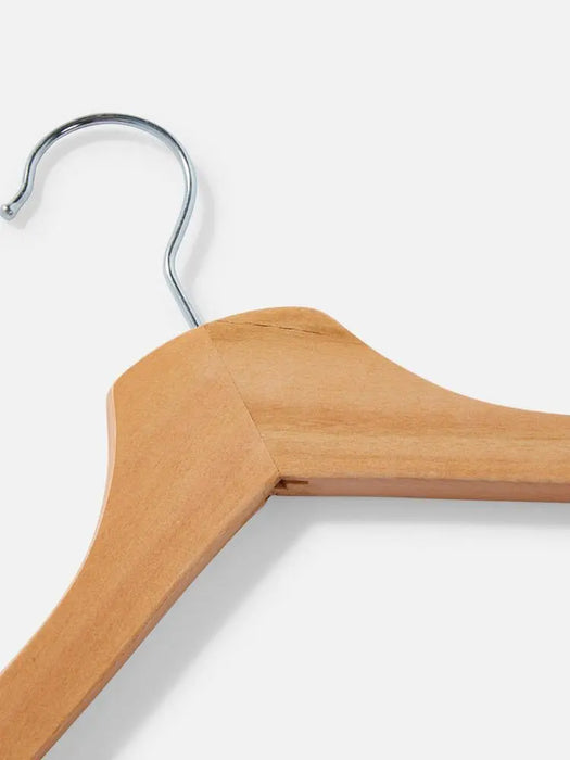 Wooden Clothes Hangers murukali.com