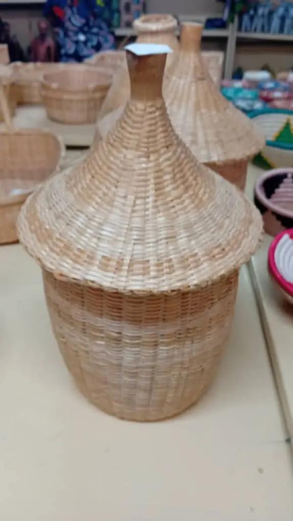 Woven basket Agaseke Murukali.com