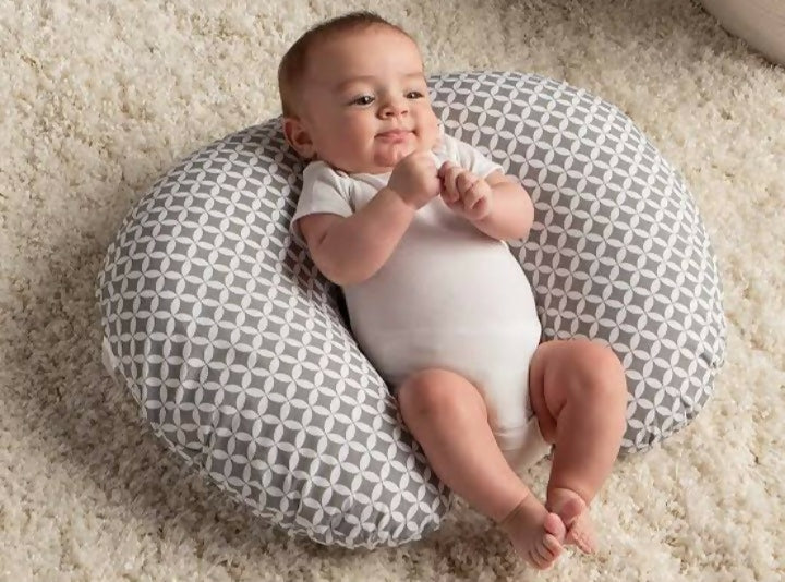 NURSING PILLOW