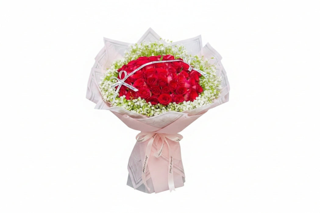 Fresh Roses & White Baby’s Breath Bouquet