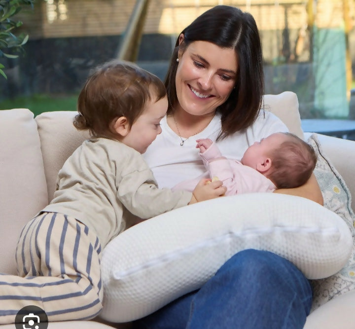 NURSING PILLOW