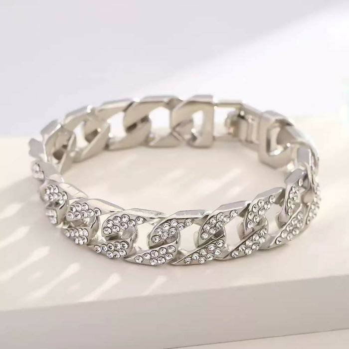 Luxury Silver Bracelet with Diamonds