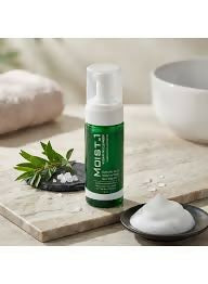 Moist foaming face wash 150 ml